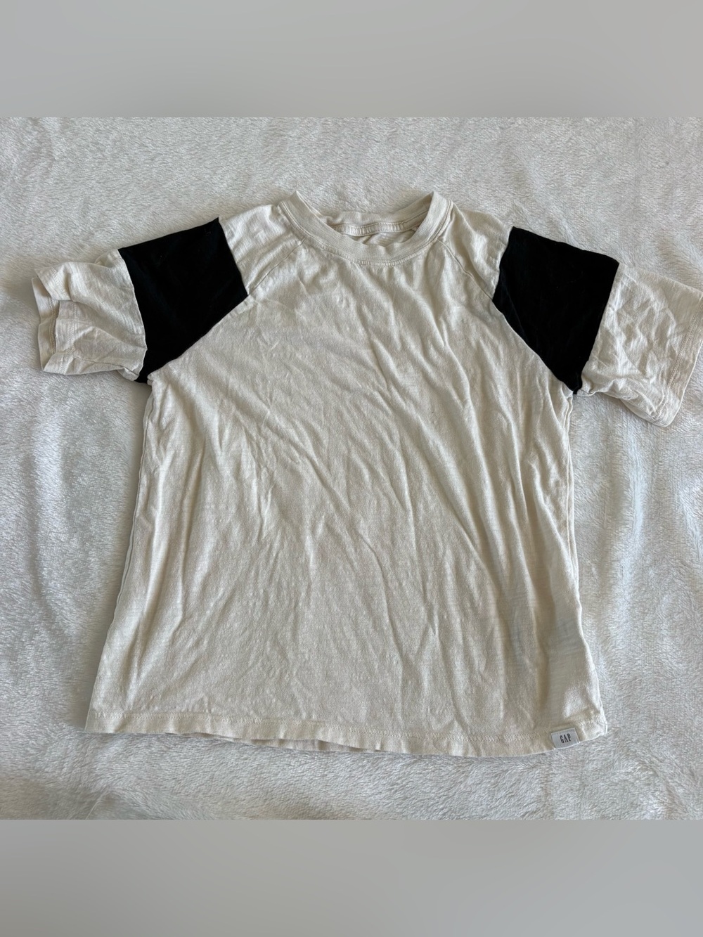 Boys Gap tee